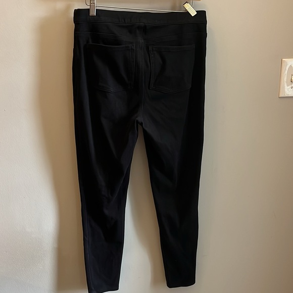 SPANX Jean-ish Ankle Leggings Pants Size Large Black Back Pockets - Picture 6 of 11